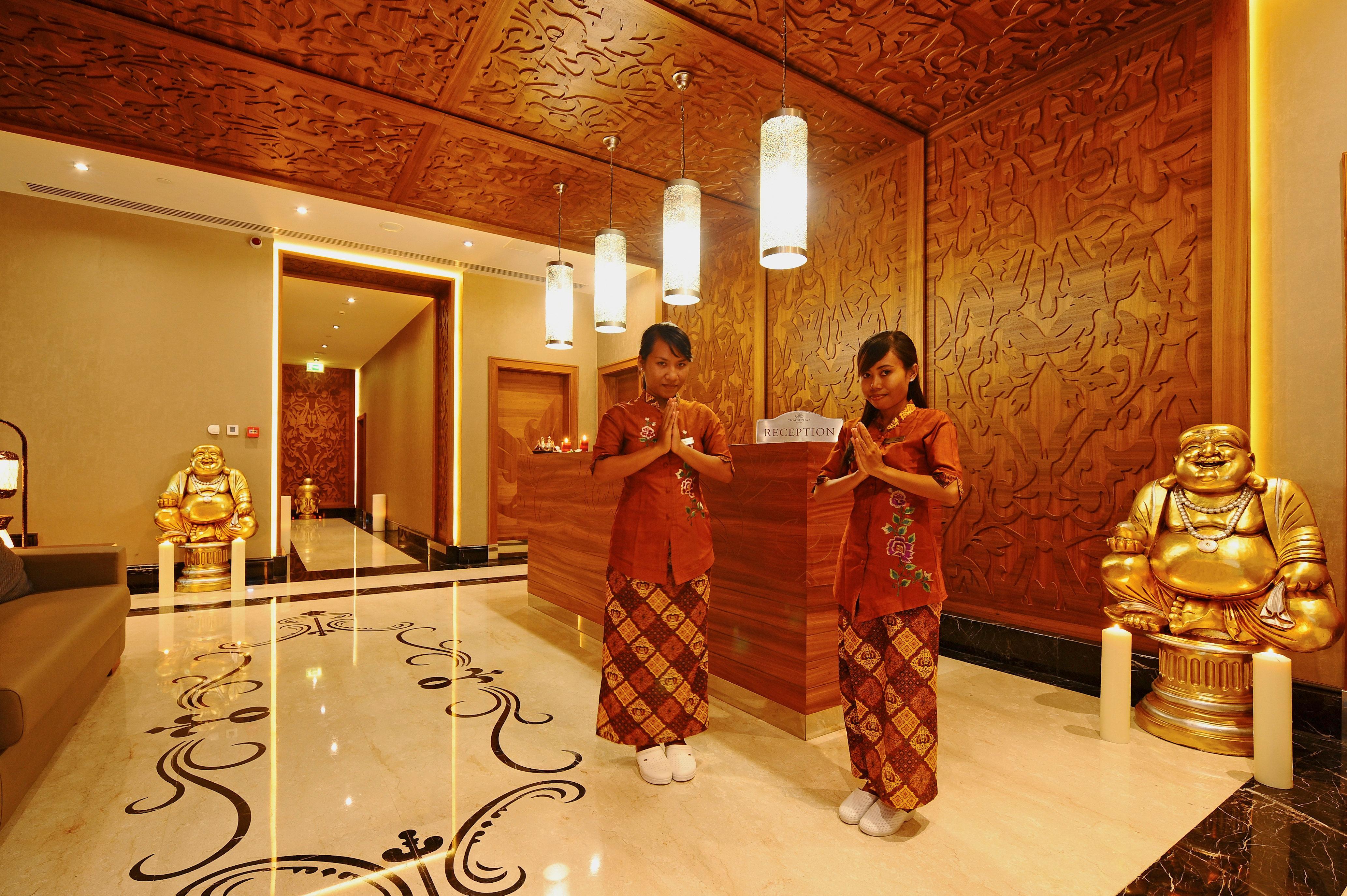 Crowne Plaza Bursa Convention Center & Thermal Spa By Ihg Exterior photo The lobby of the hotel